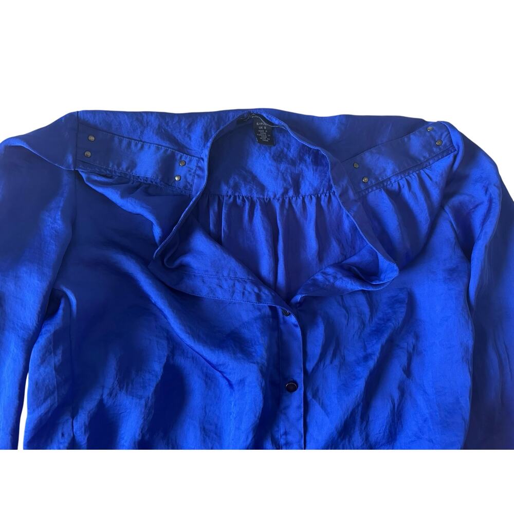 Kenneth Cole NY Blue Satin Blouse Women’s Small Button Front Long Sleeve Shirt - Picture 3 of 9